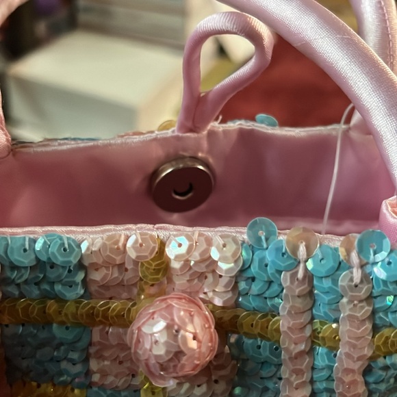 Hand made La chatetre fashion purse - Picture 6 of 6